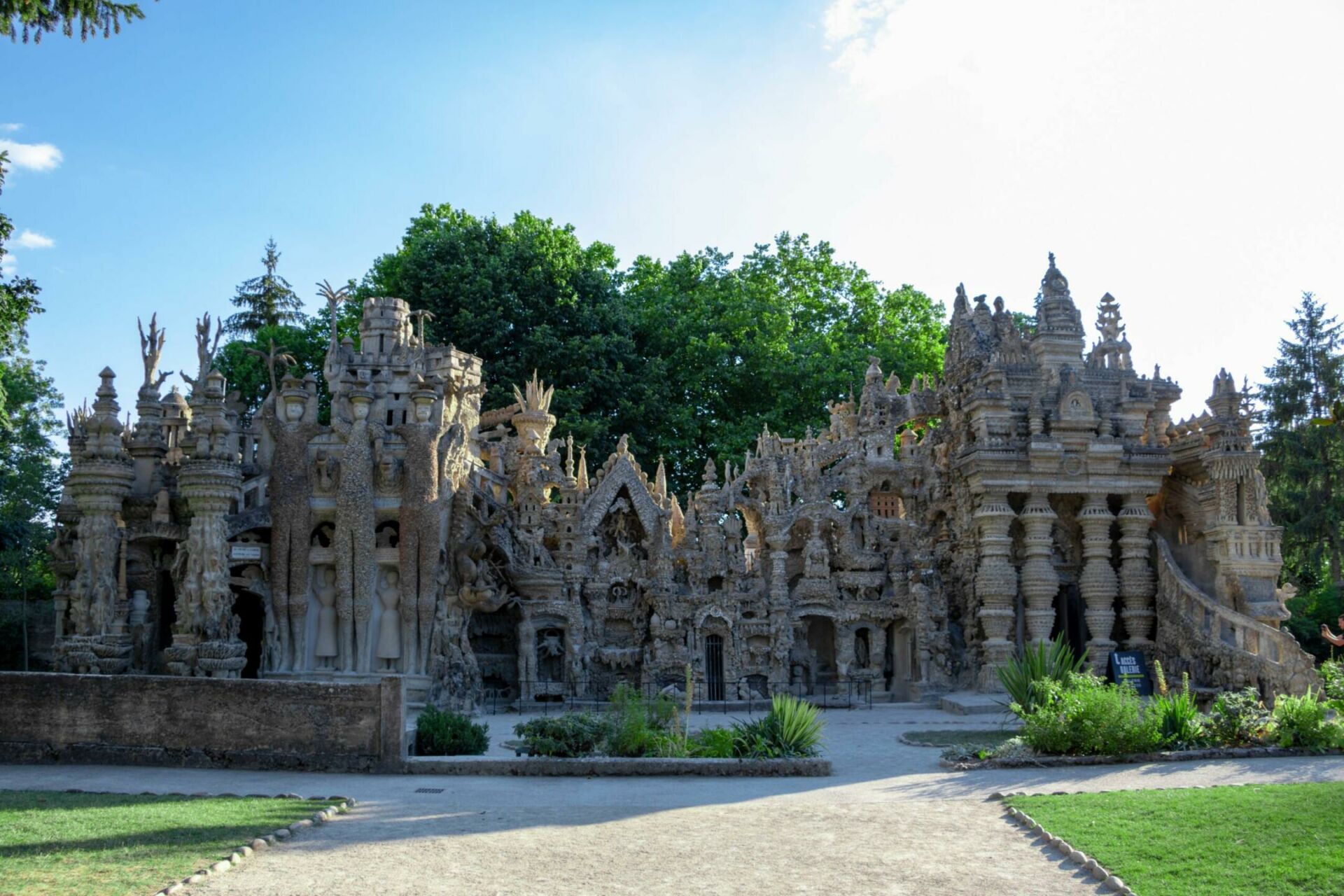 Lieux Insolites En France Voir Absolument Dans Sa Vie