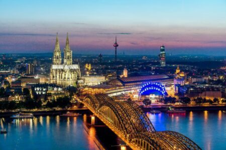 Quelles sont les visites incontournables à faire à Cologne, en Allemagne