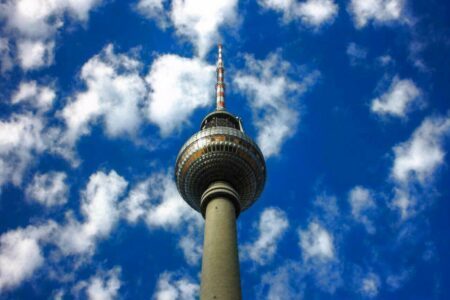 3 choses que vous ne saviez pas sur la Fernsehturm de Berlin