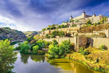 5 villes que vous n’auriez pas pensé visiter en Espagne
