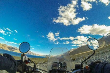 Voyage à moto : nos conseils pour partir bien équipé