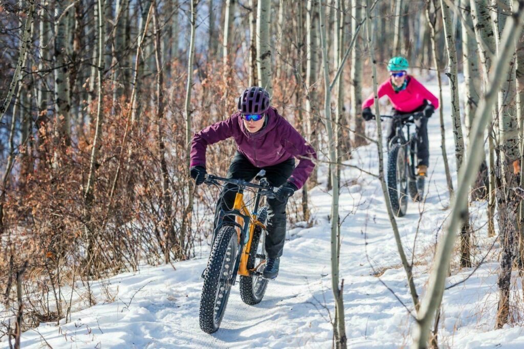 Le VTT sur neige (ou Fatbike), nouveau sport à la mode