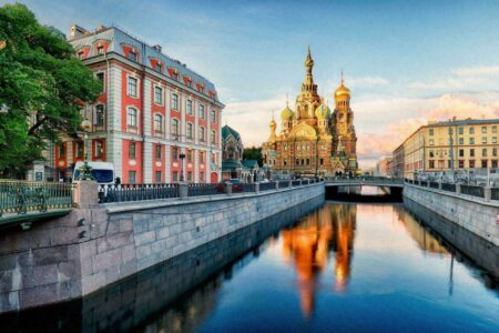 Que faire à Saint-Pétersbourg ? Voici 14 visites incontournables !