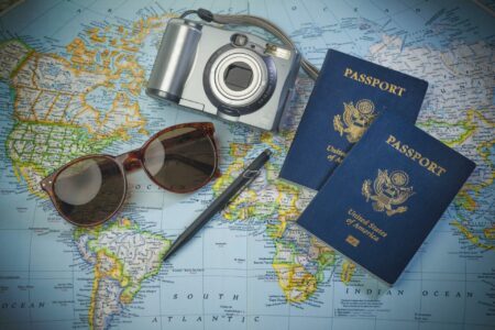 Check-list : les documents de voyage indispensables !