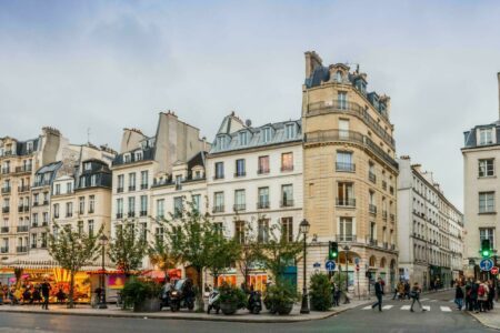 Trouver un hébergement à Paris : les meilleurs quartiers pour séjourner