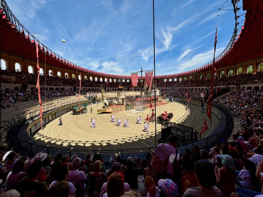 Puy Du Fou - l'arène du spectacle Le Signe du Triomphe