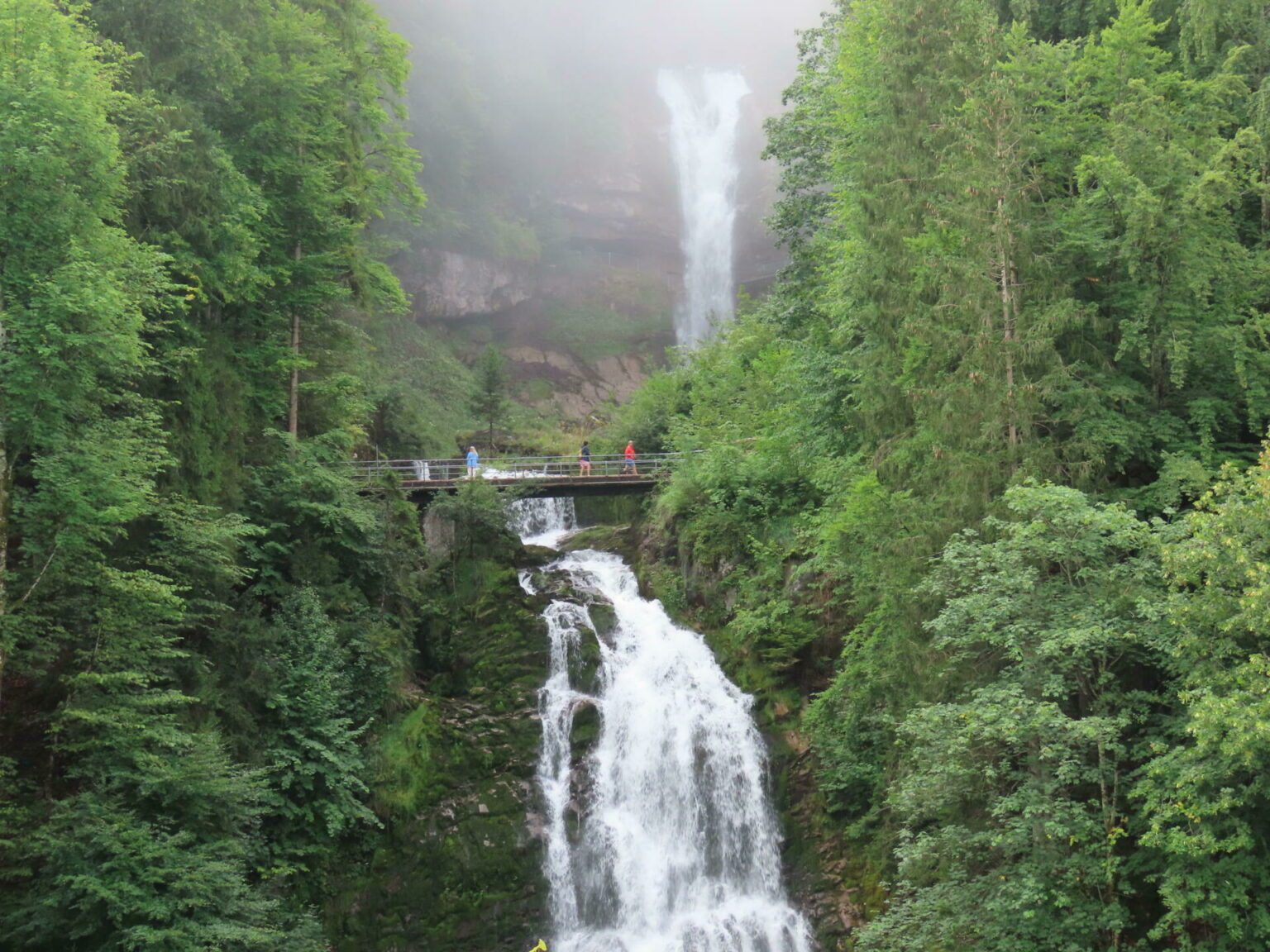 Top 10 Des Plus Belles Cascades En Suisse