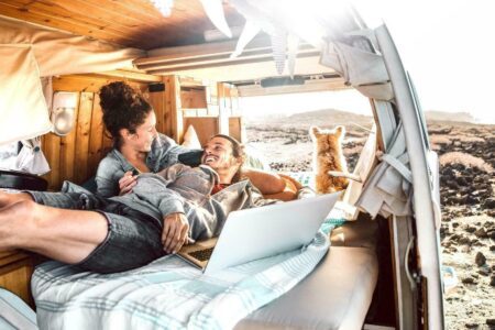 Voyageur nomade : les indispensables pour la vie dans un Van