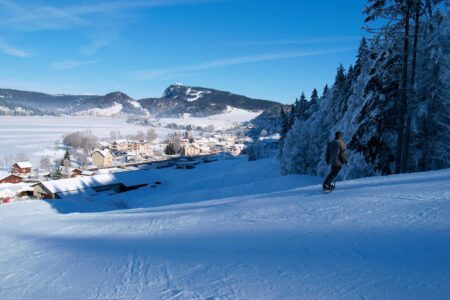 10 stations de ski du Jura à tester absolument !