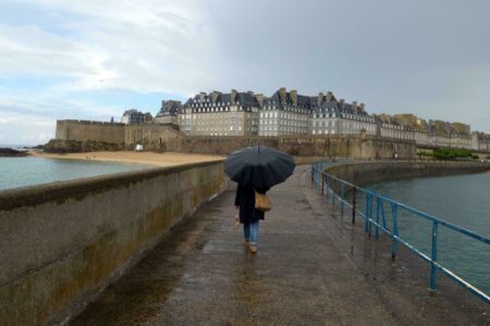 Que faire à Saint-Malo quand il pleut ? Voici les meilleures activités intérieures !