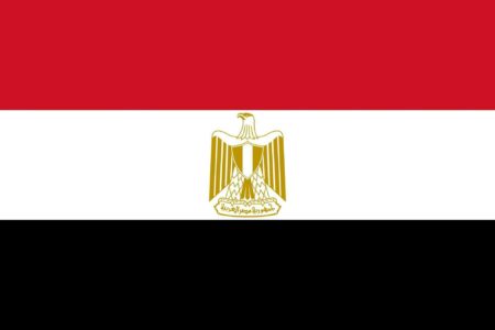 Le drapeau de l’Égypte : signification, histoire, photos