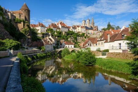 Quels sont les plus beaux villages de Bourgogne ? Voici nos préférés !