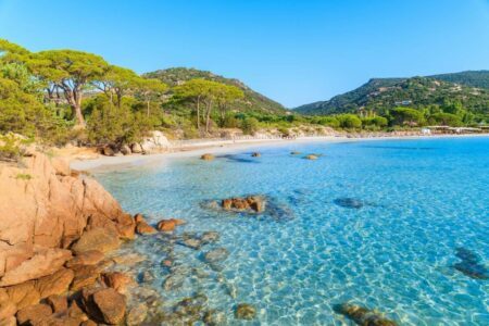 Où poser vos valises pour une semaine de vacances en Corse ?