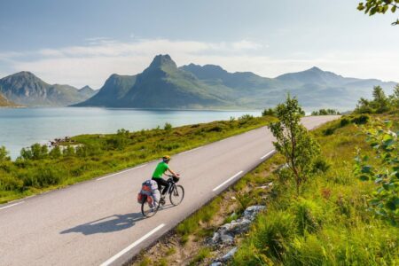La Norvège à vélo : à la conquête des routes pittoresques des Fjords