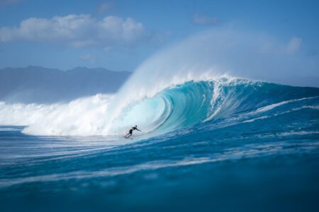 Voici les 10 meilleurs spots de surf dans le monde !