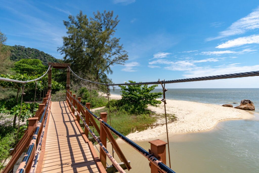 Bridge to Turtle Beach at the National Park - Penang/Malaysia