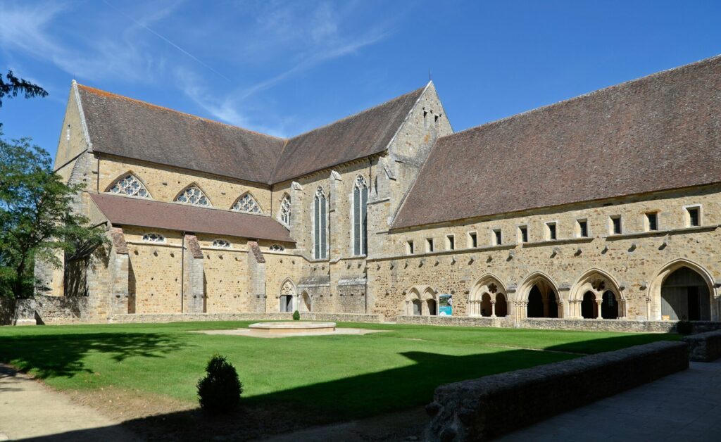 L'abbaye de l'Epau autour du Mans