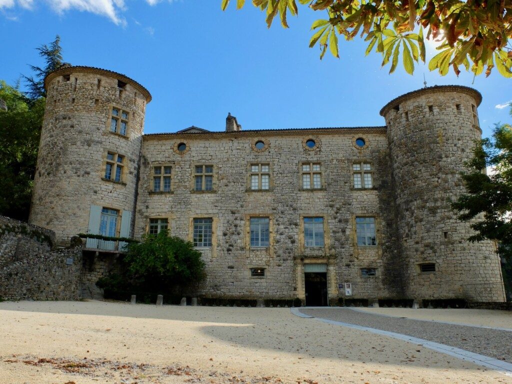 château des Seigneurs de Vogüé