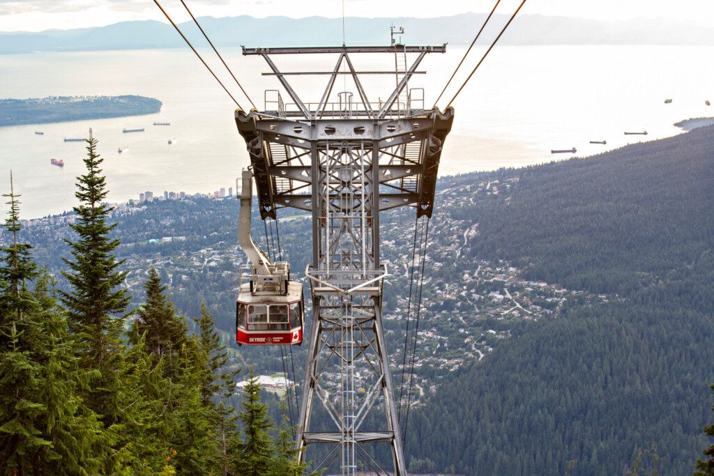 Téléférique pour Grouse Mountain depuis North Vancouver