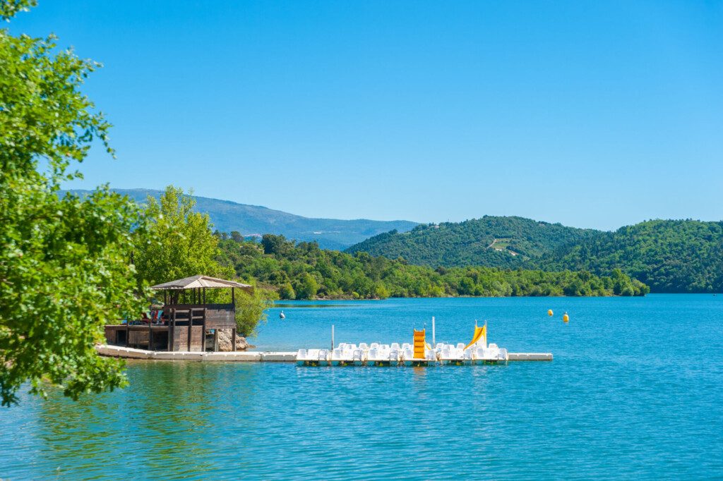 Le lac de Saint-Cassien