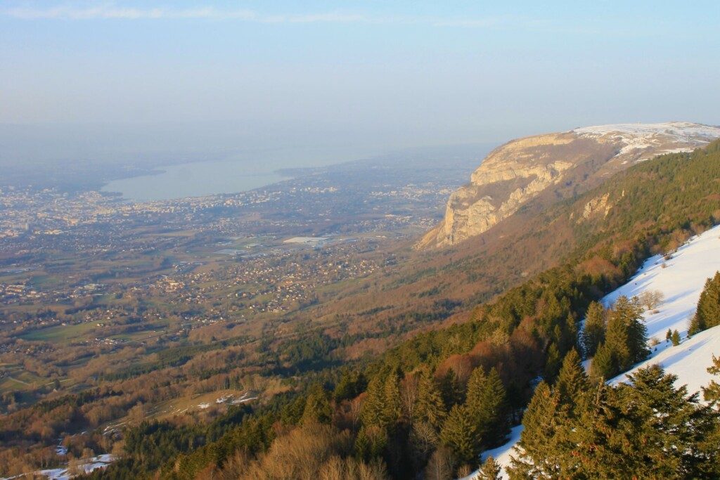 La vue sur Genève et ses alentours depuis le Mont Salève