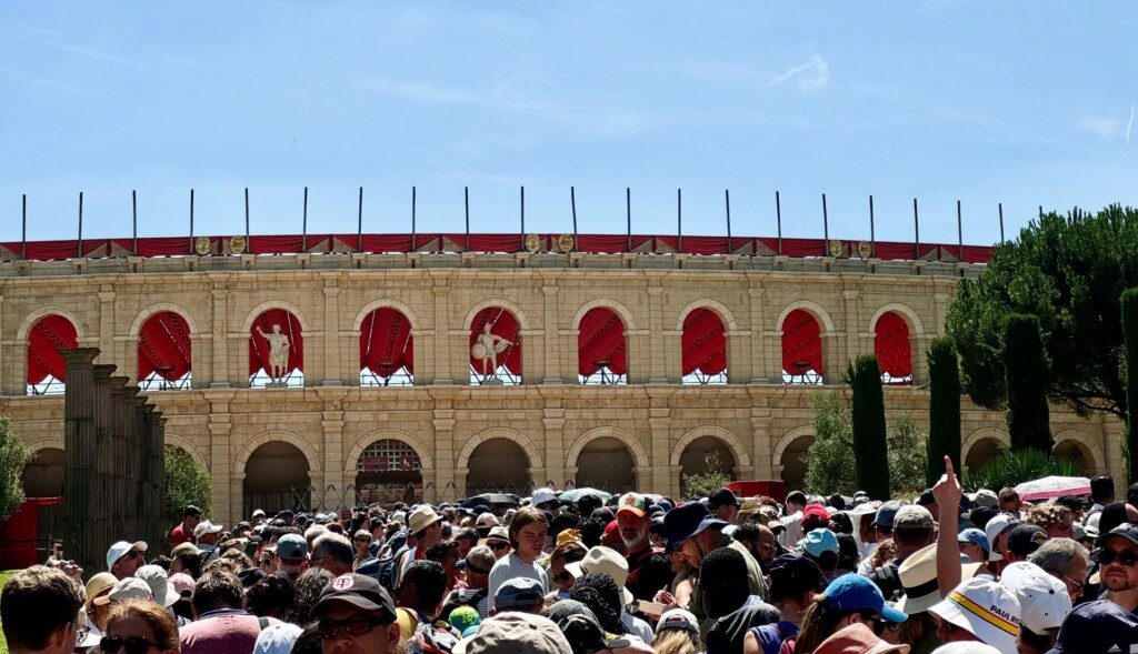 Puy du Fou - Queue et file d'attente spectacle