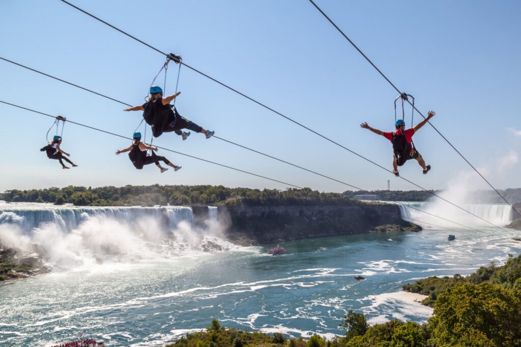 Tyrolienne aux Chutes du Niagara