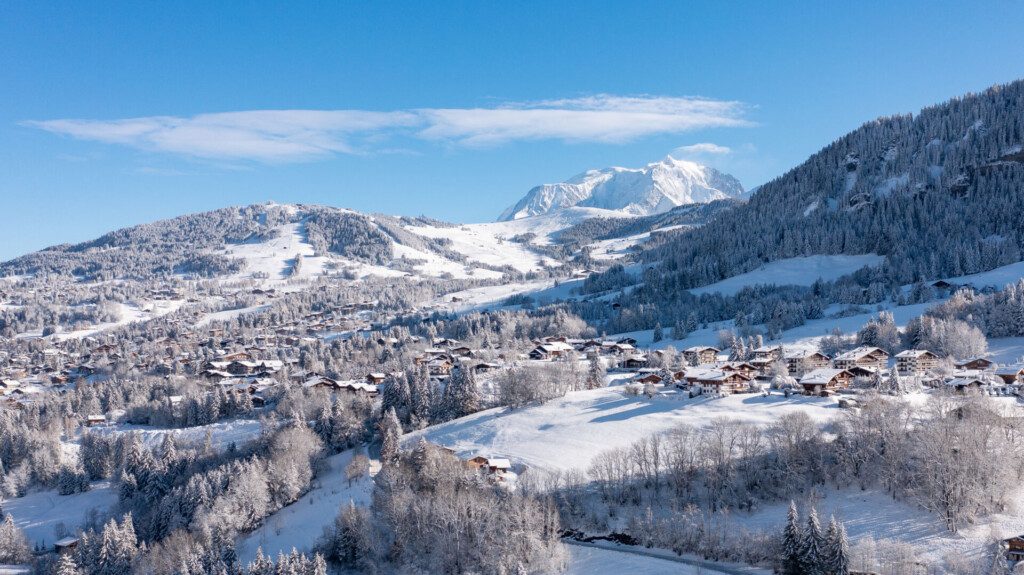 Vue panoramique sur Megève en hiver