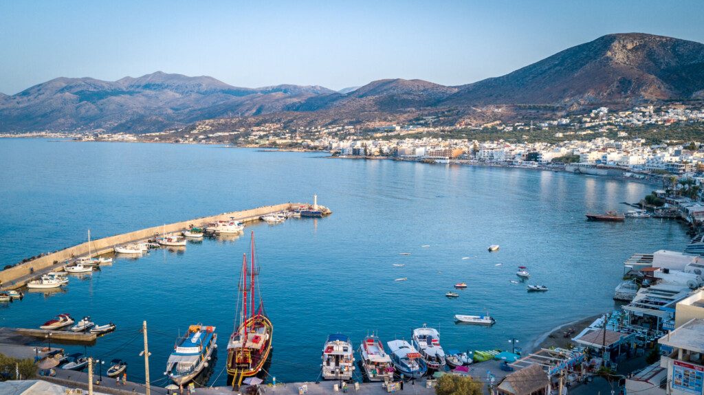 Vue sur Hersonissos en Crète