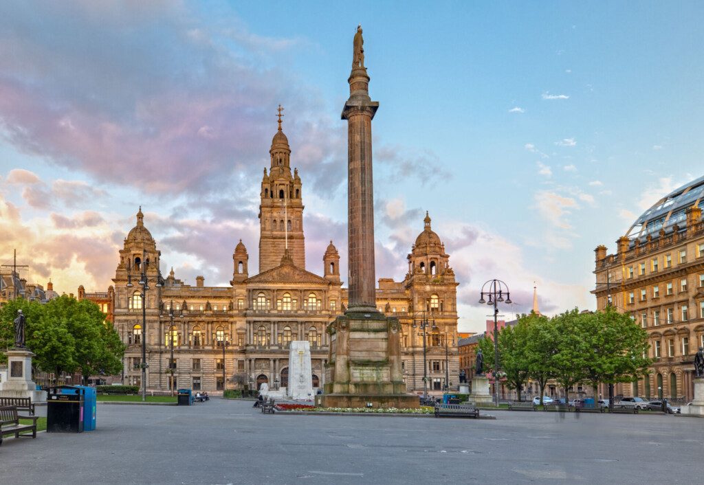 La place Georges Square et l'hôtel de ville de Glasgow