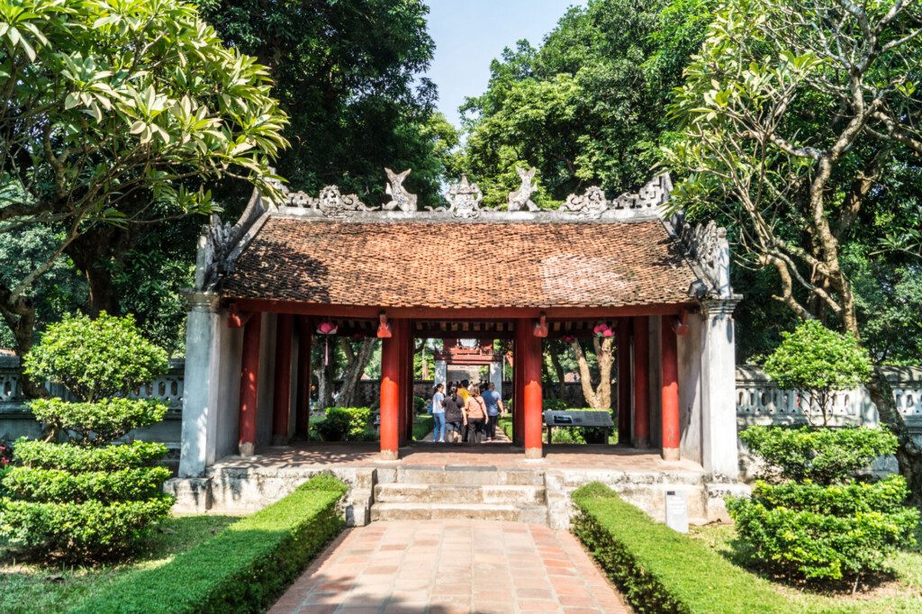 Le Temple de la Littérature est aussi à voir à Hanoi