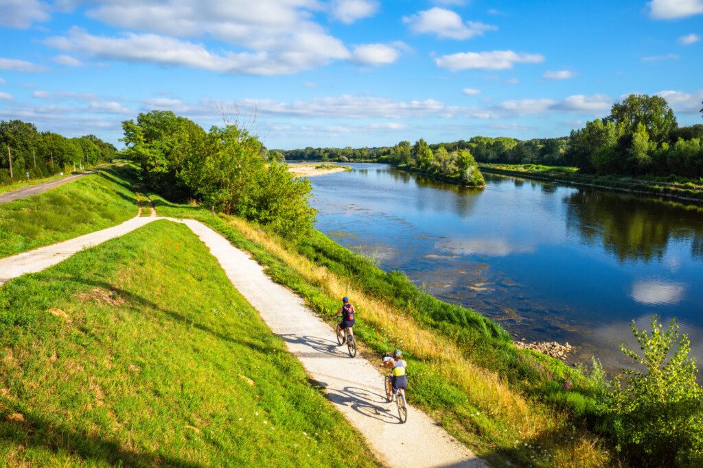 Vélo au bord de la Loire