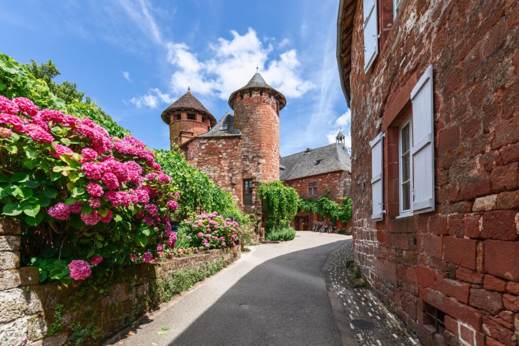 Le village de Collonges-la-Rouge en Nouvelle-Aquitaine