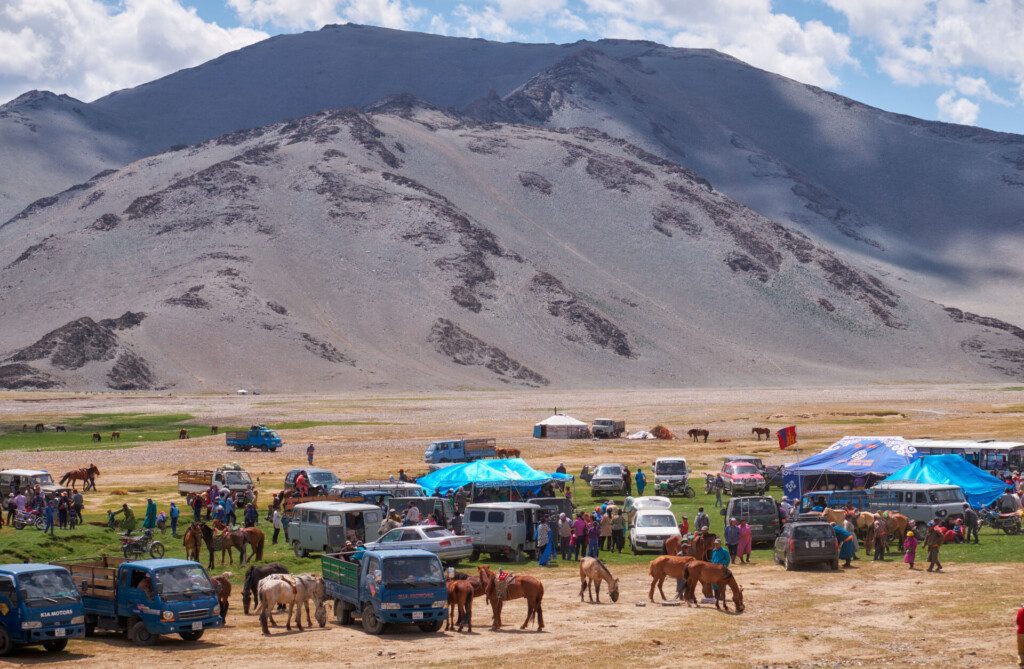 Préparatifs du festival de Naadam (Mongolie)