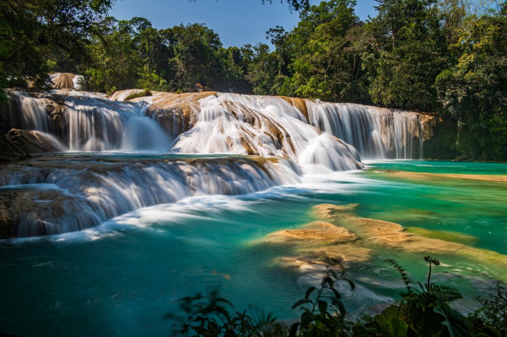 Les eaux turquoises de Agua azul (Chiapas)